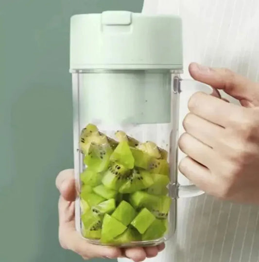 Portable Mini Juicer Blender – Rechargeable Smoothie Maker with Straw Lid | Compact Personal Fruit Blender for Travel, Gym & Home